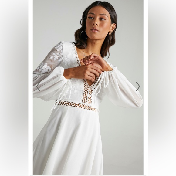 STOP PRETENDING DRESS IN WHITE - Picture 7 of 11